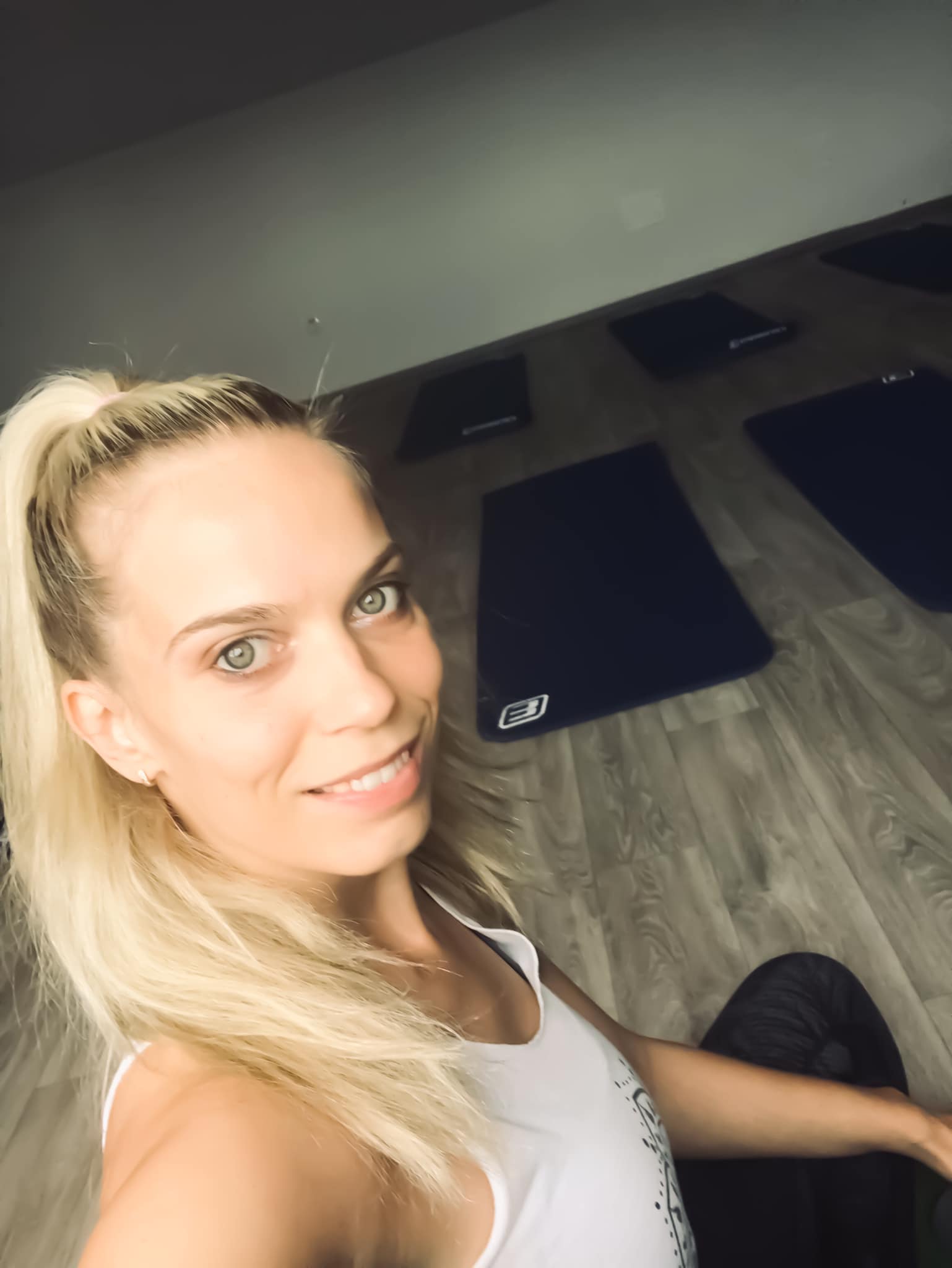 Joga na delovnem mestu DanYoga Joga