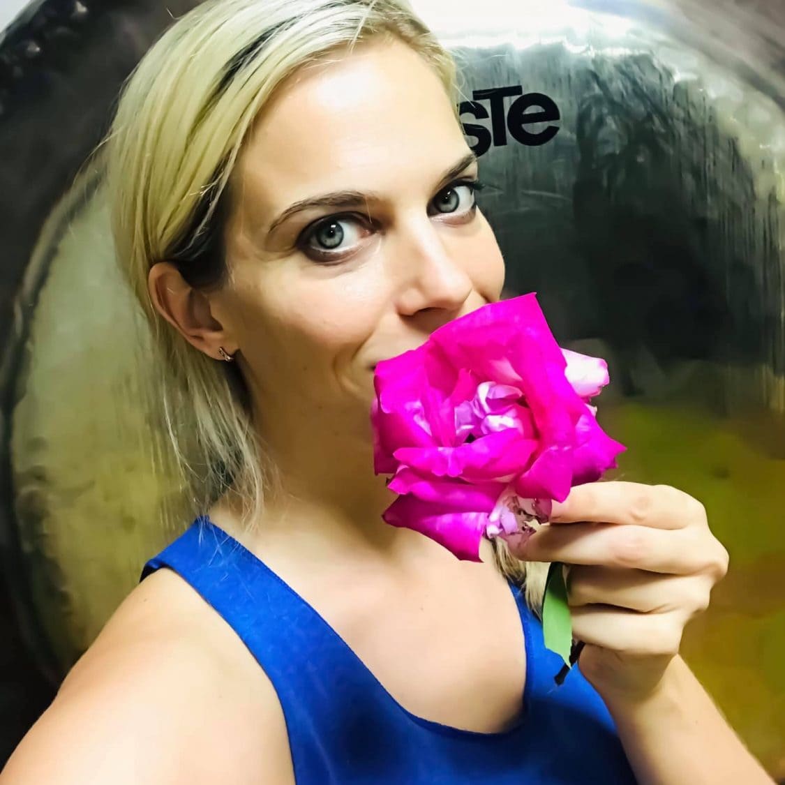 Rožca za učiteljico joge DanYoga Veronika