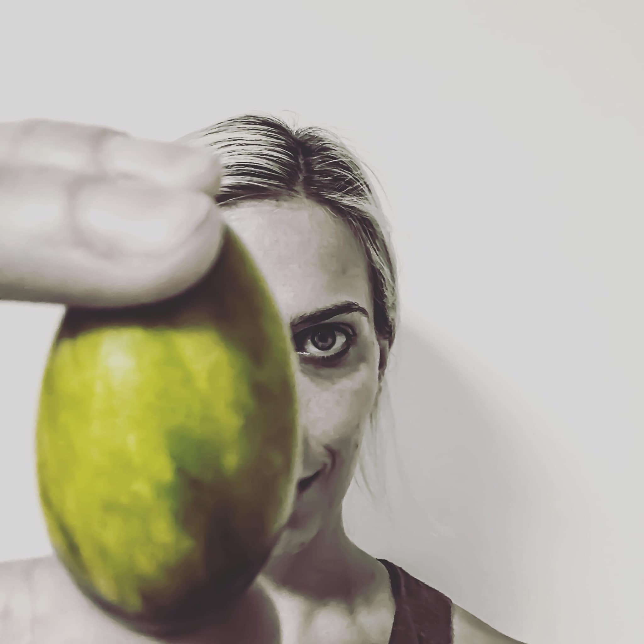 Žadasta jajčka Joni jajčka DanYoga Jogavinca