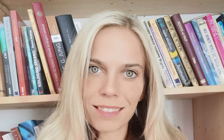 Opažam, da se moški kolektivno zdravijo