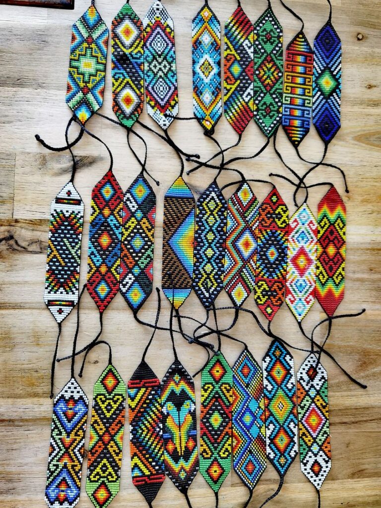Plemenske šamanske zapestnice